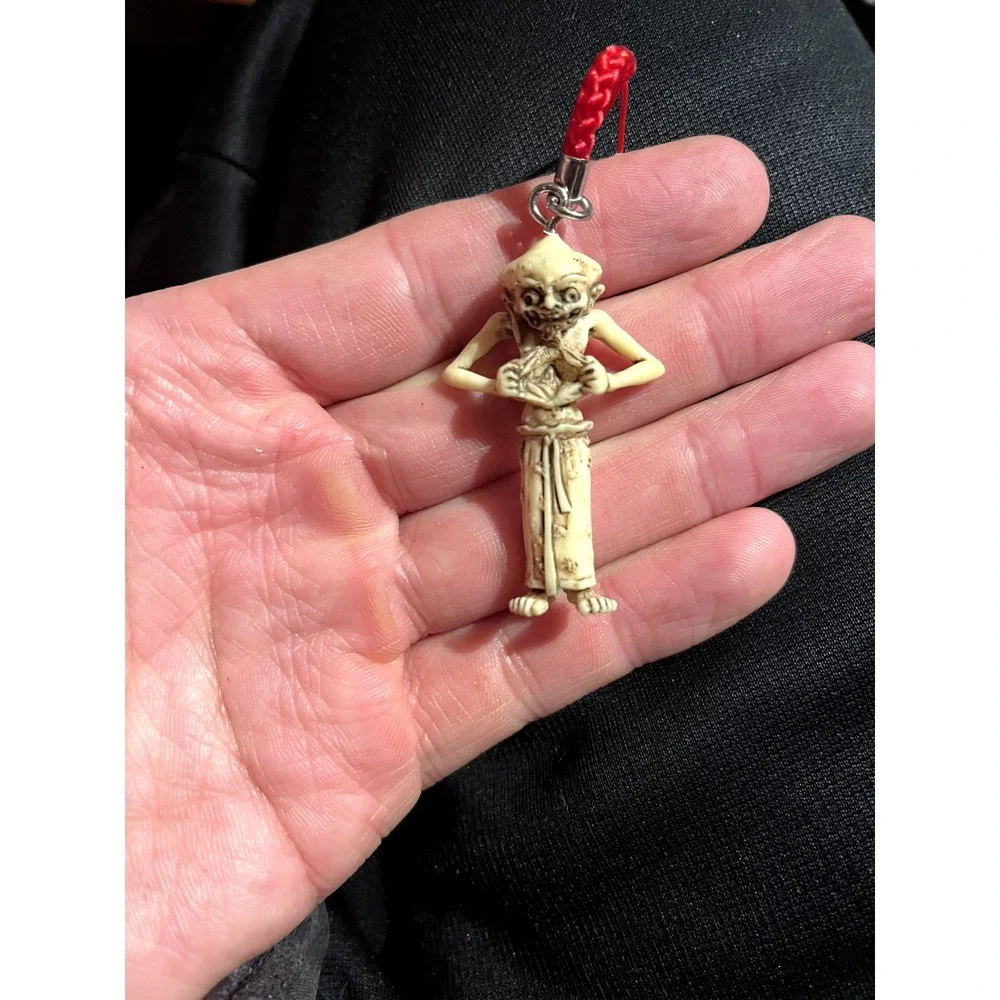 Kaiyodo Takashi Murakami The 500 Arhats Rāhula Ivory Figure Phone Strap